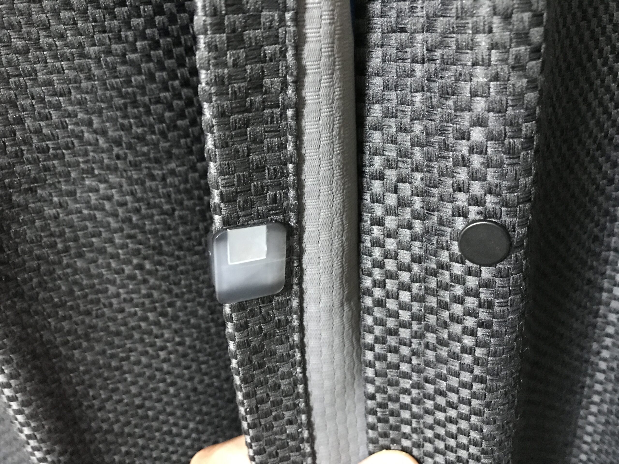 カーテン　DIY　マグネット　ネオジム磁石